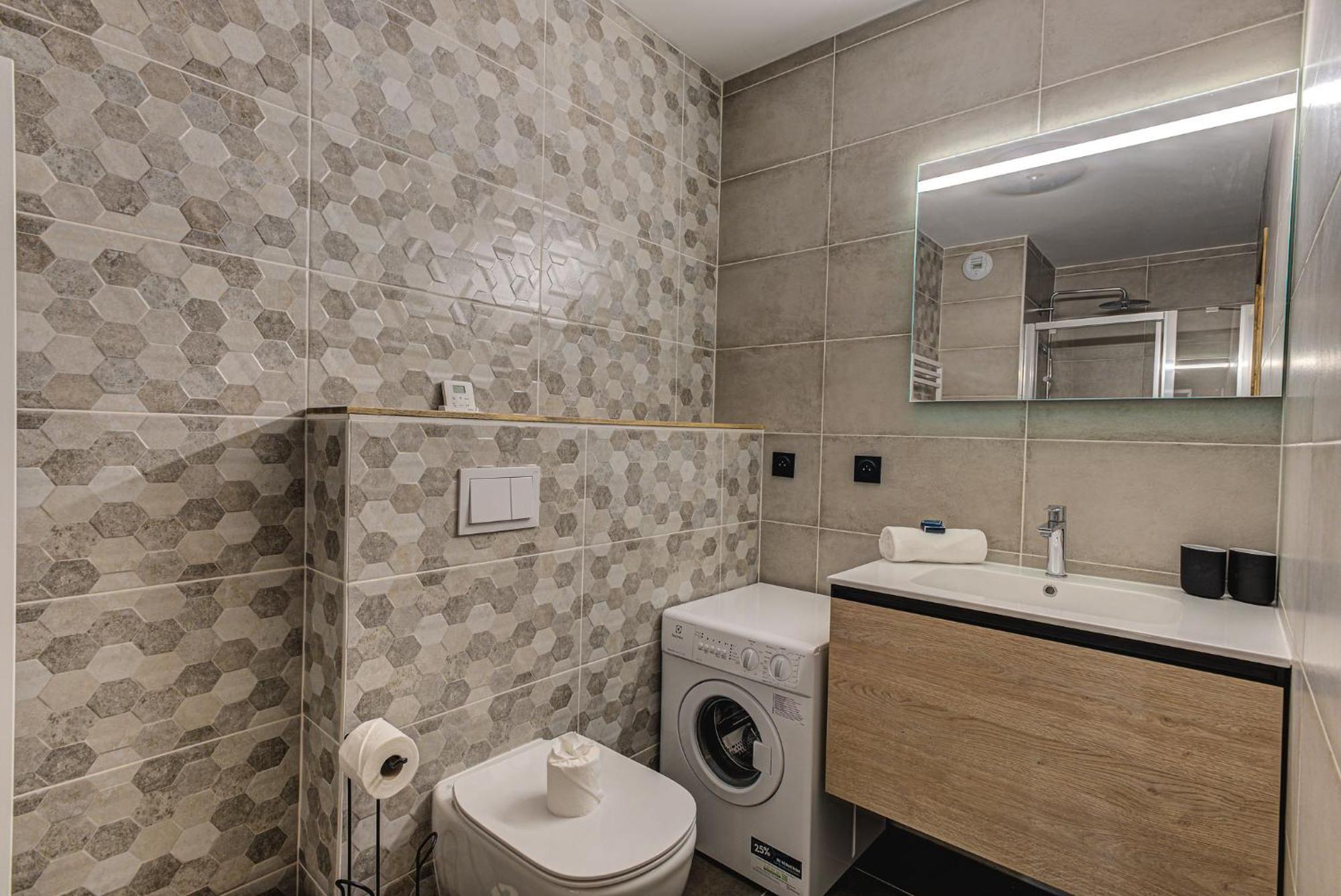 White Pearl A05 Modern Apartment Chamonix Alpes Travel Sleeps 4 To 6 Extérieur photo